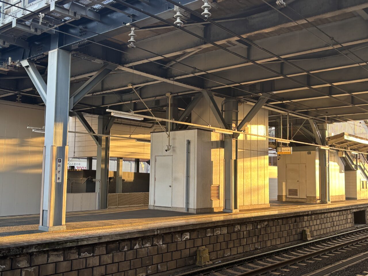 南海本線尾崎駅