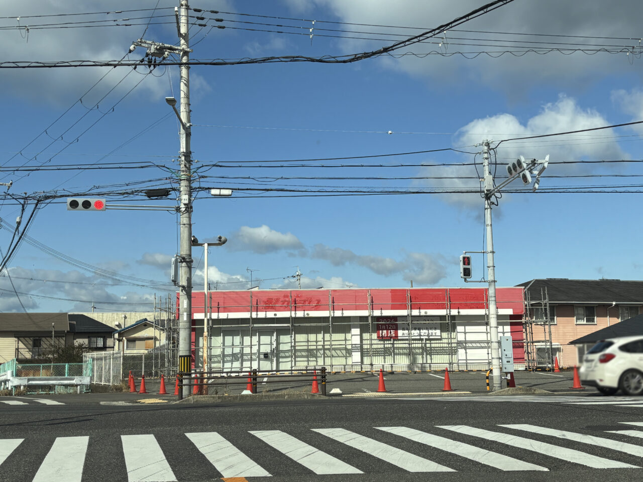 髪かざり跡地の工事の様子